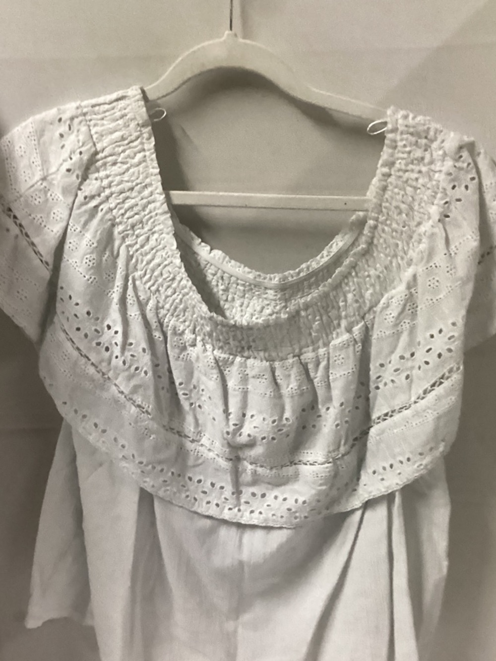 sofia by sofia vergara White Eyelet Peasant Top off the shoulder